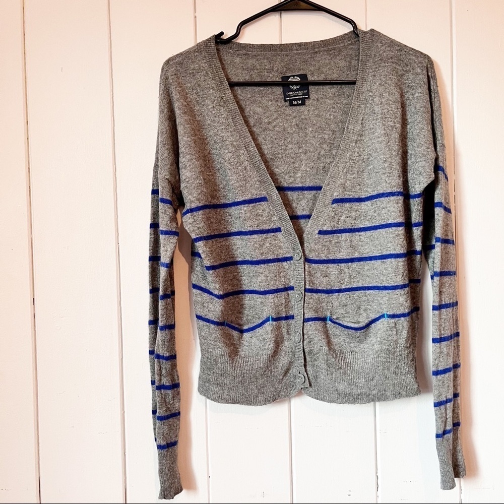American Eagle Outfitters Grey and Blue Striped Cardigan. Size Medium.
